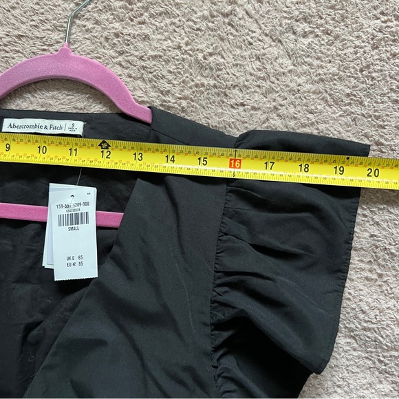 NWT Abercrombie & Fitch Black Flutter Sleeve Tiered Mini Dress Women's Size‎ S - Picture 4 of 7